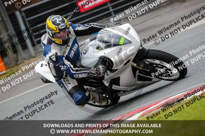 anglesey;brands hatch;cadwell park;croft;donington park;enduro digital images;event digital images;eventdigitalimages;mallory;no limits;oulton park;peter wileman photography;racing digital images;silverstone;snetterton;trackday digital images;trackday photos;vmcc banbury run;welsh 2 day enduro